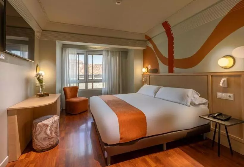 هتل Corona De Castilla Burgos