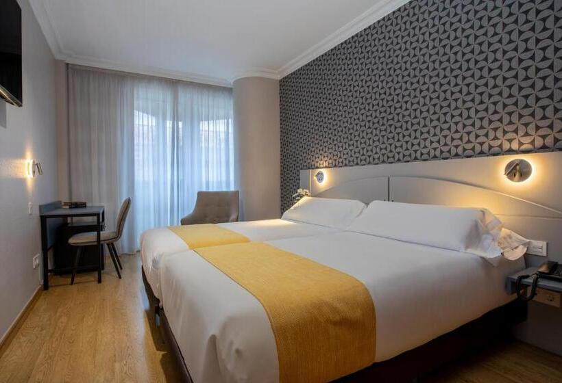 فندق Corona De Castilla Burgos