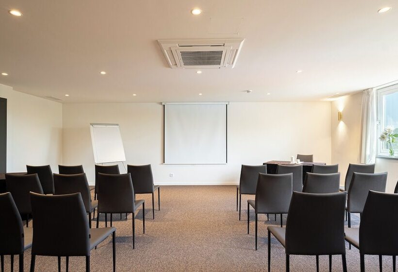 هتل Exe Parc Del Vallés