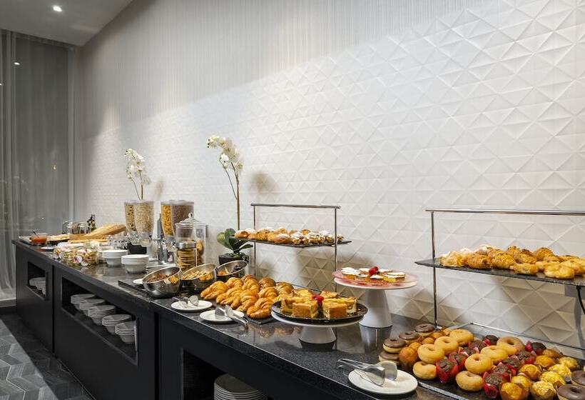 هتل Exe Parc Del Vallés