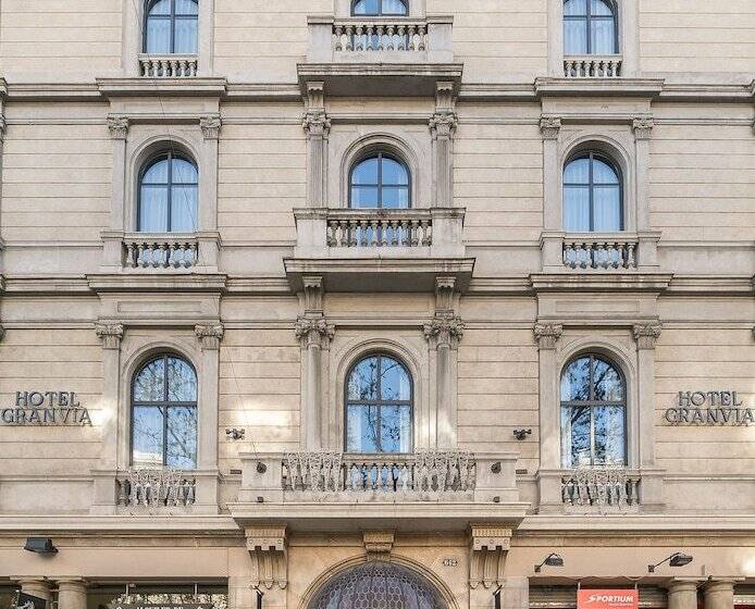 هتل Granvia