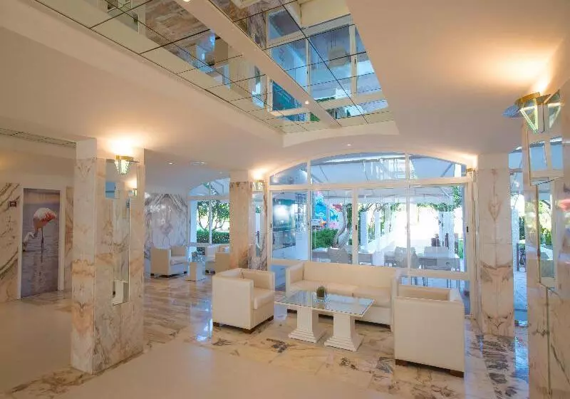 酒店 Iberostar Waves Ciudad Blanca