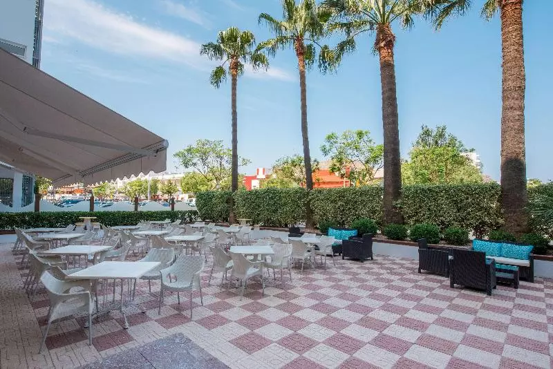 酒店 Iberostar Waves Ciudad Blanca