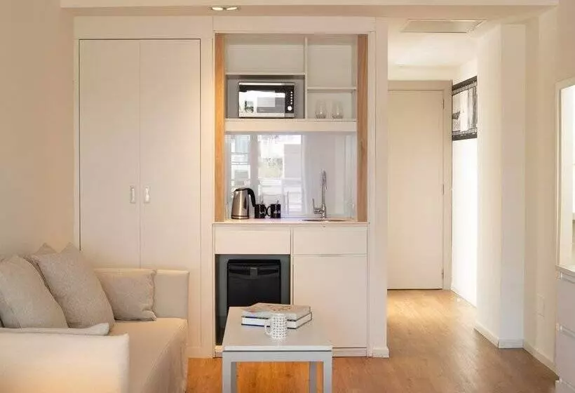 ホテル Innside by Meliá Wave Calviá