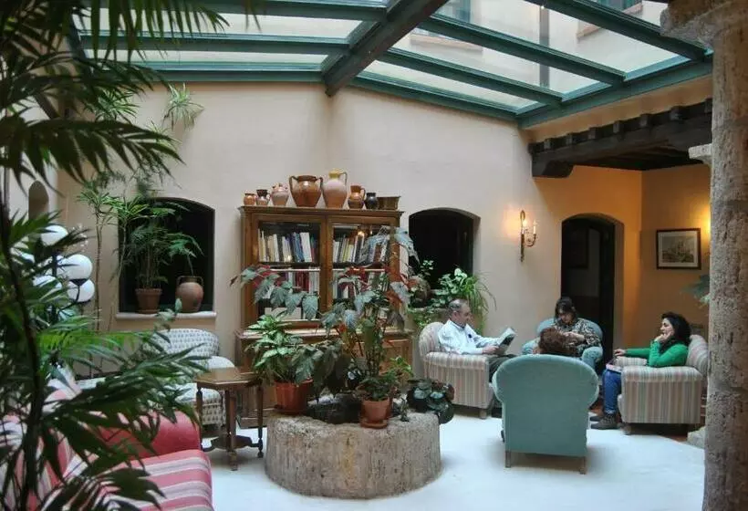 בית מלון כפרי La Posada