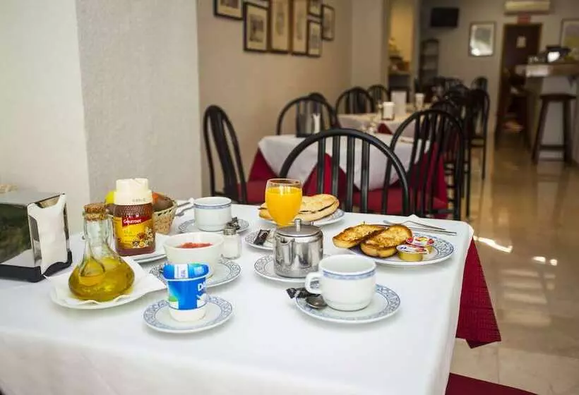 فندق Los Naranjos