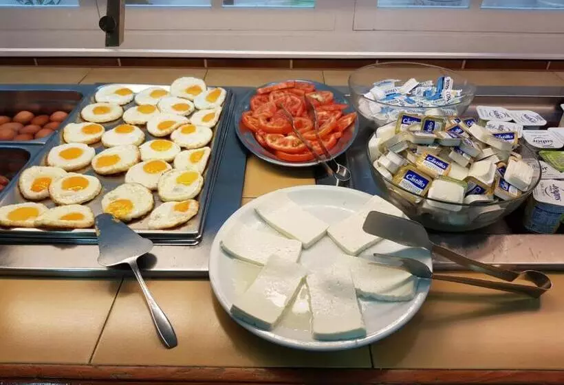 Hotel Marina Playa De Palma