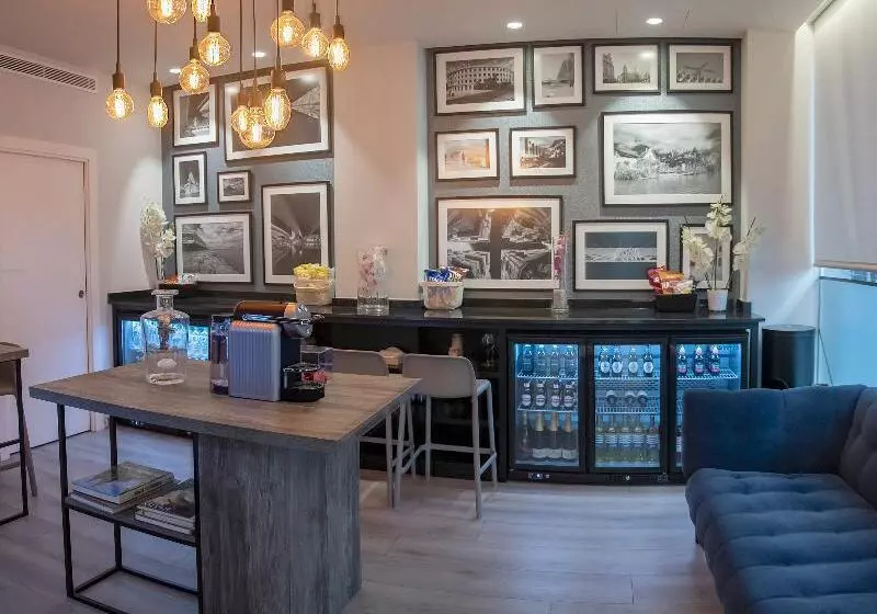 فندق Mediterraneo Valencia