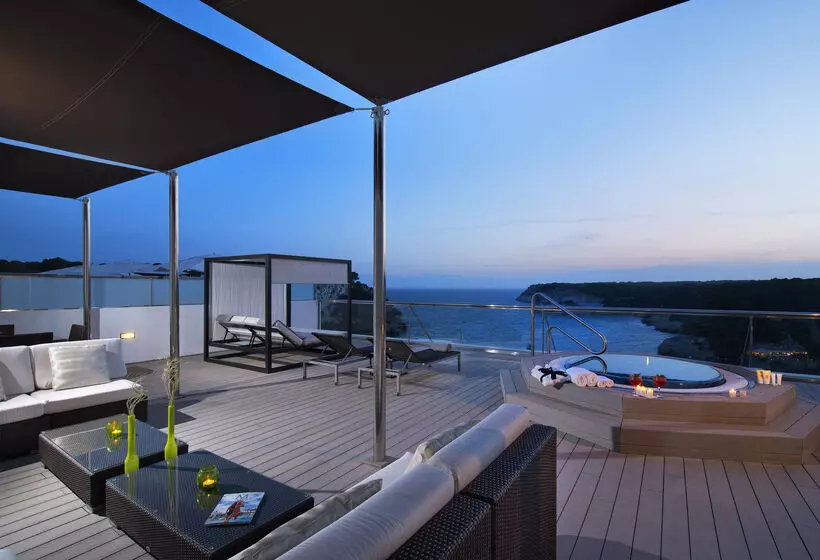 ホテル Meliá Cala Galdana