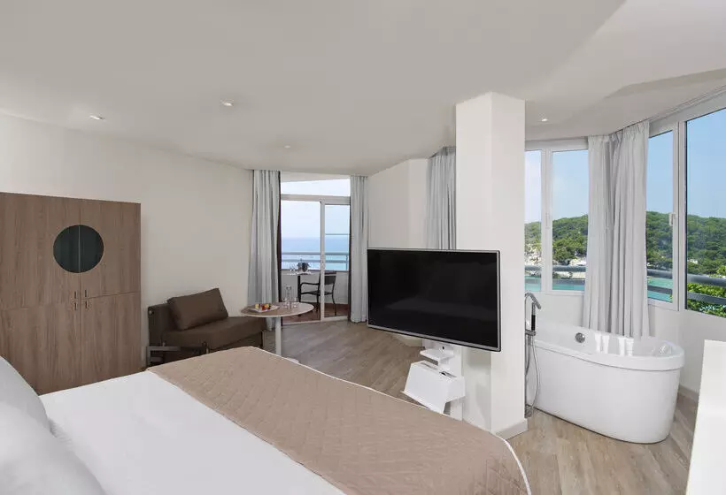 ホテル Meliá Cala Galdana