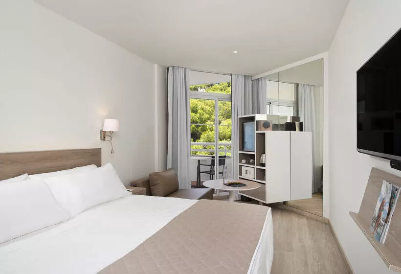 ホテル Meliá Cala Galdana