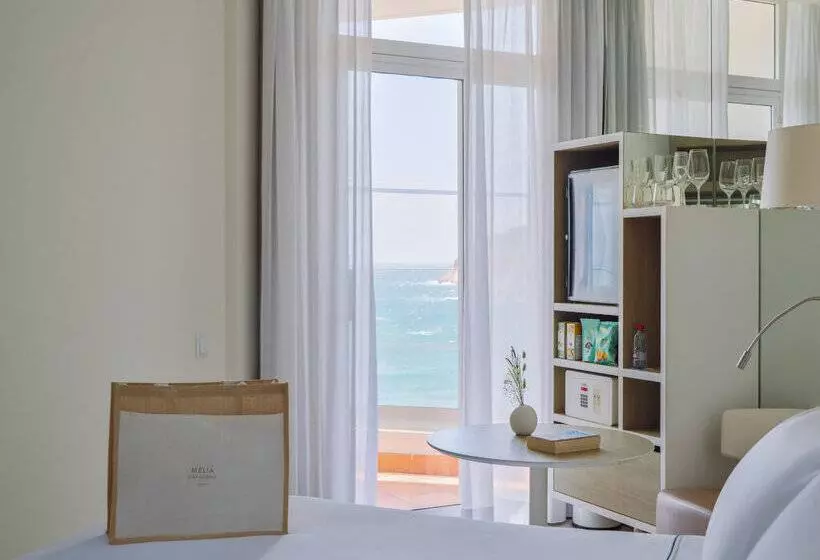 ホテル Meliá Cala Galdana