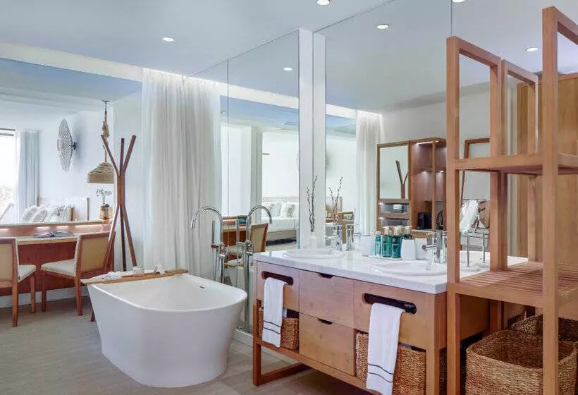 ホテル Meliá Cala Galdana