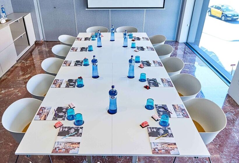 هتل Mercure Barcelona Condor