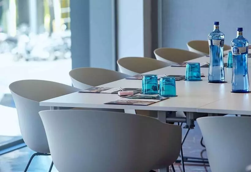 Отель Mercure Barcelona Condor