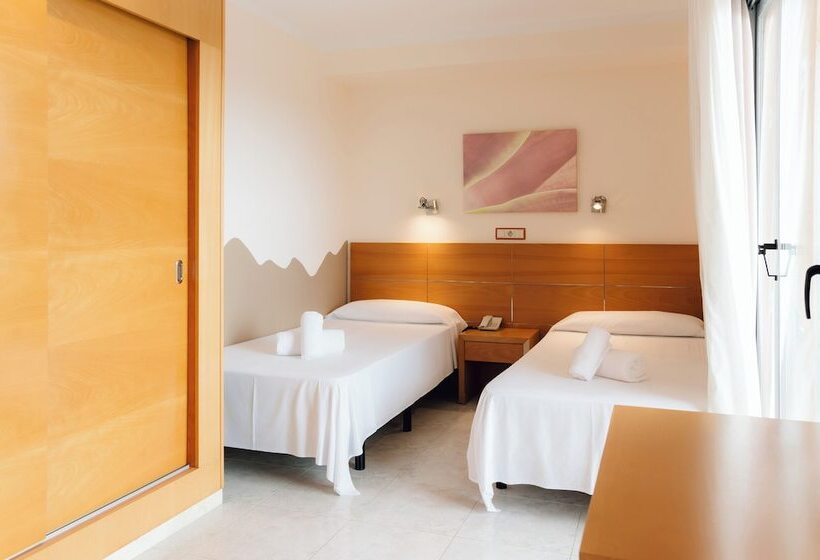 هتل Moon Dreams Atlantic