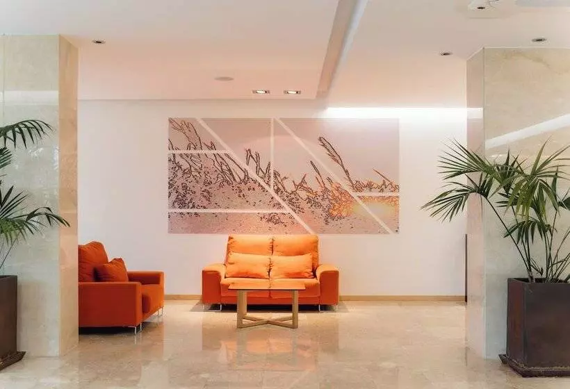 בית מלון כפרי Moon Dreams Atlantic