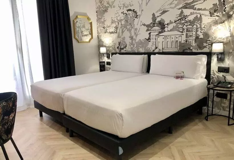 Отель Oriente Atiram