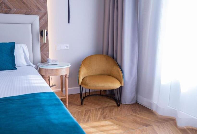 هتل Seth Port Mahón