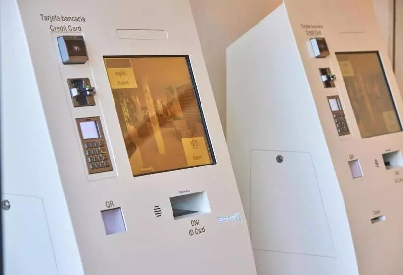 فندق tent Palmanova