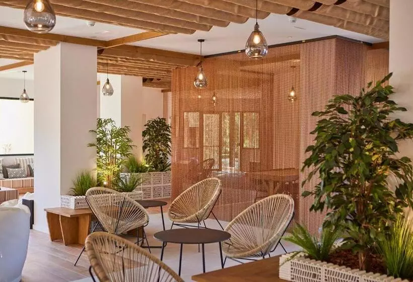 فندق tent Palmanova