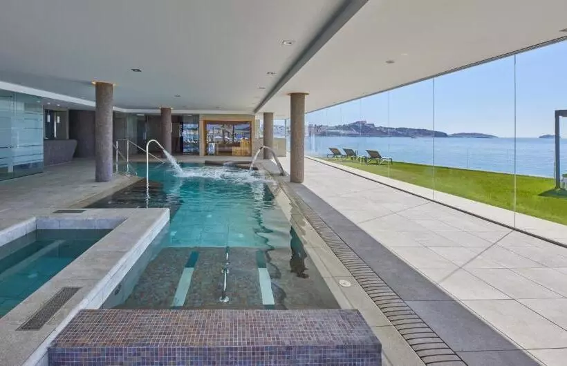 هتل Torre del Mar