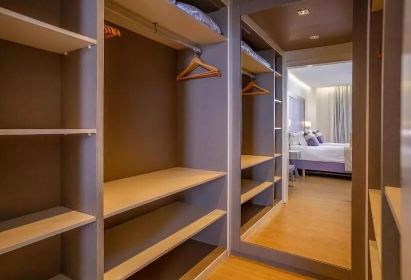 هتل Torre del Mar