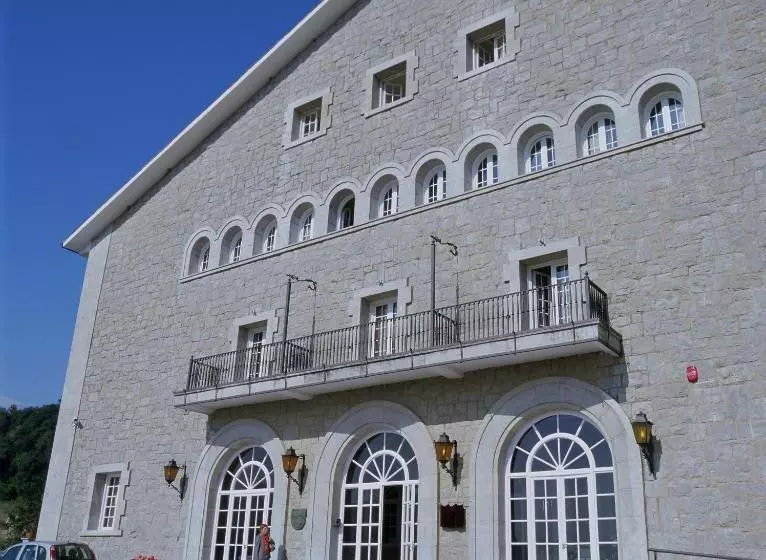 Parador De Vic-Sau