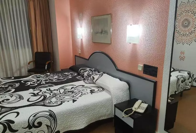 酒店 Arha Santander