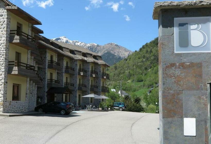 Snö Hotel Bielsa
