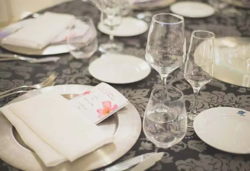 Hôtel Checkin Camino De Granada