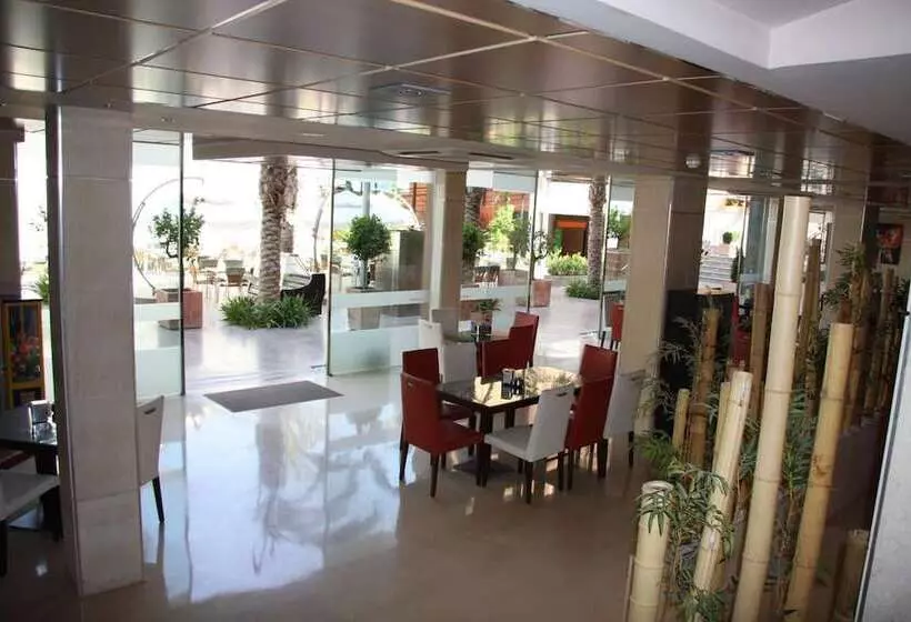 Hôtel Checkin Camino De Granada