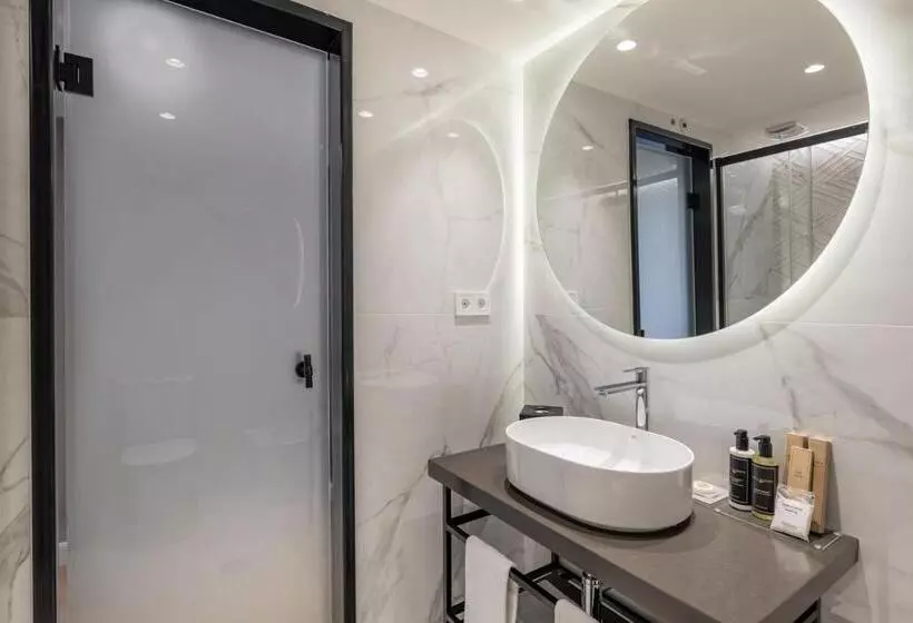 ホテル Eurostars San Antón