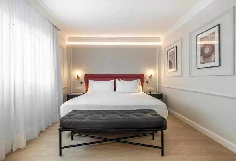 ホテル Eurostars San Antón