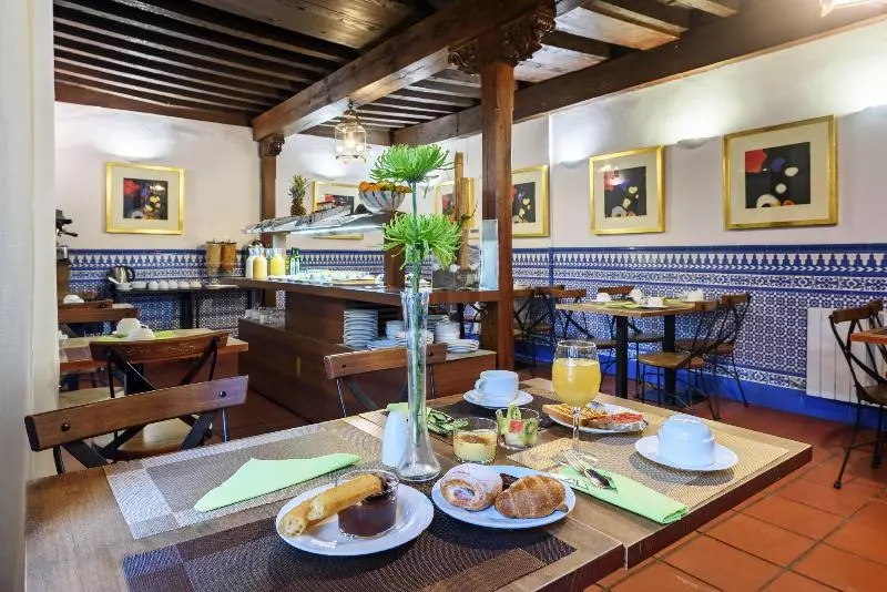 Hôtel Palacio De Santa Ines