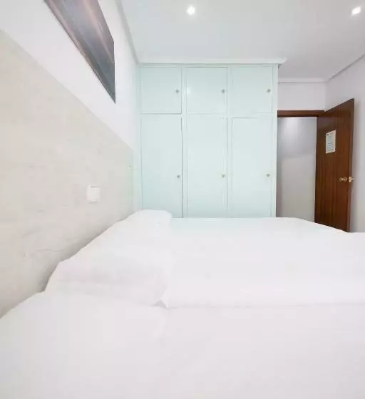 호텔 Pinar Somo Surf