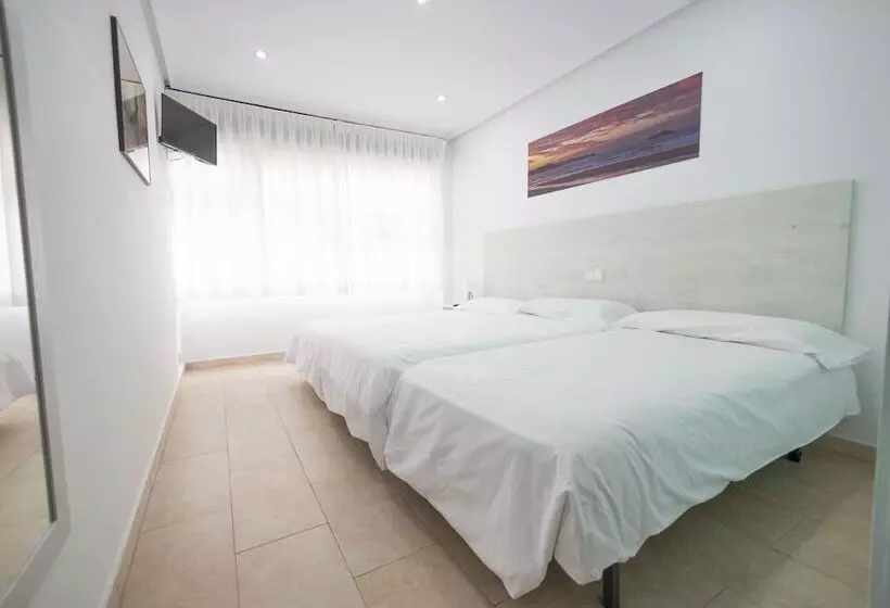 호텔 Pinar Somo Surf