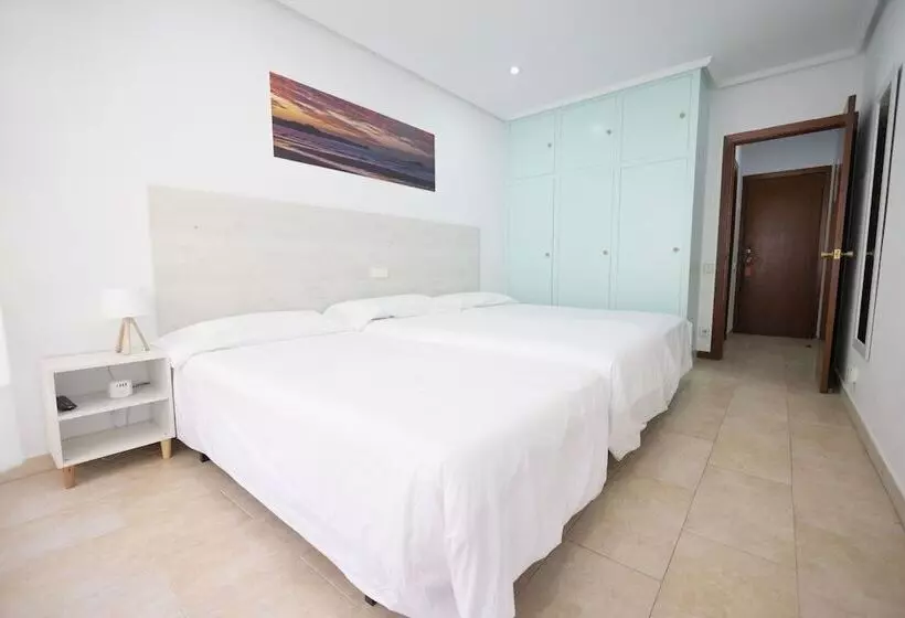 호텔 Pinar Somo Surf