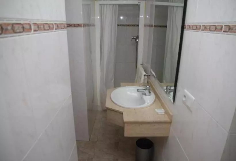 فندق Real Castellon