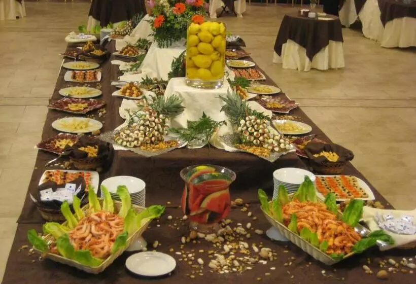 Hotel Restaurante El Lago