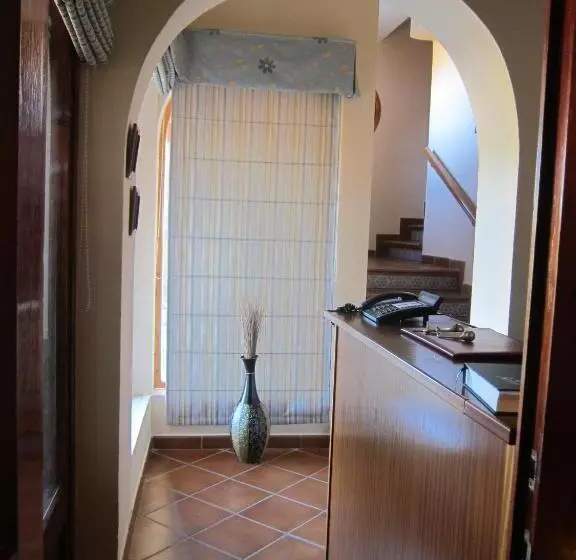 Hotel Restaurante El Lago