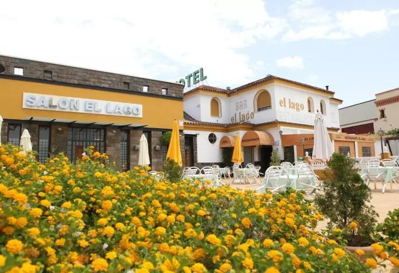 Hotel Restaurante El Lago