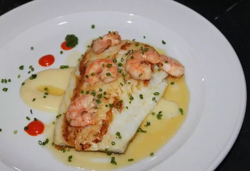 Отель Restaurante Santa Cruz