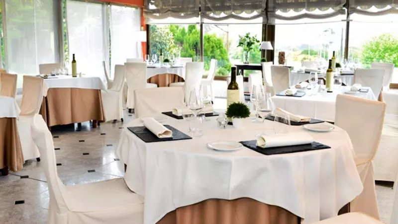 ホテル Santiago Apostol