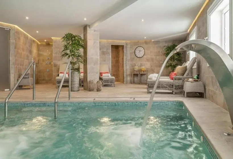 ホテル Vincci Selección Rumaykiyya