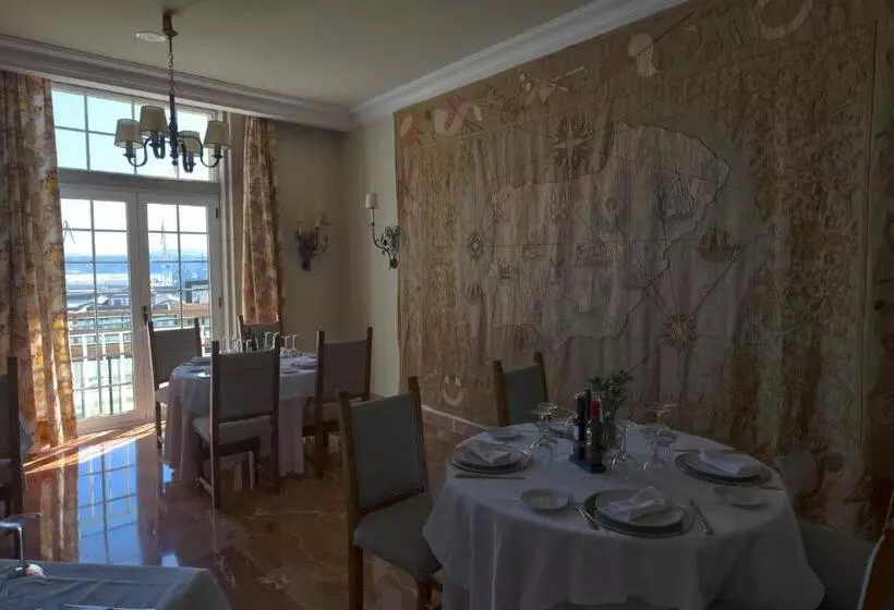 Parador De Ferrol