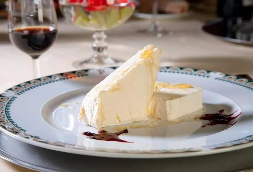 Parador De Fuente De