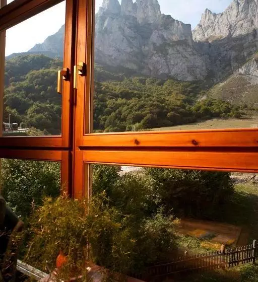 Parador De Fuente De