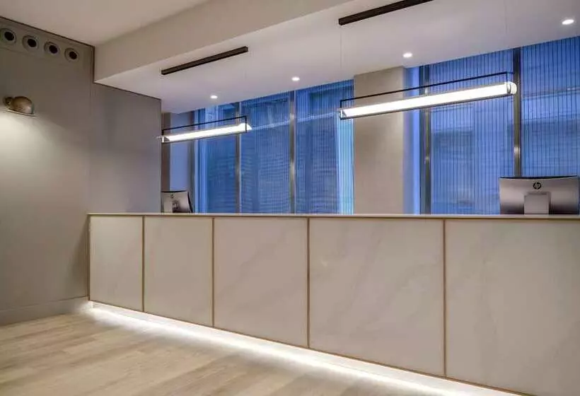 Ac Hotel Carlton Madrid By Marriott