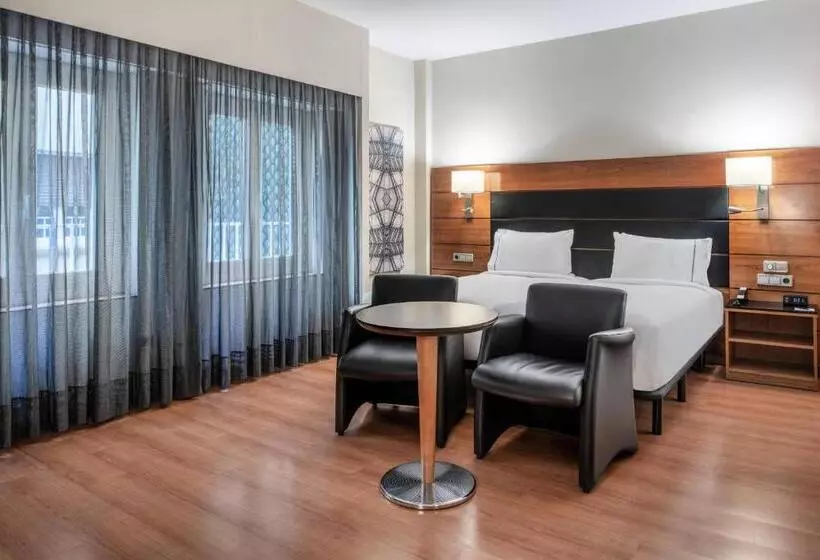 Ac Hotel Carlton Madrid By Marriott